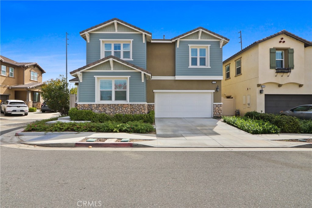 618 S Lakeshore Drive, Anaheim CA 92806 - photo 1