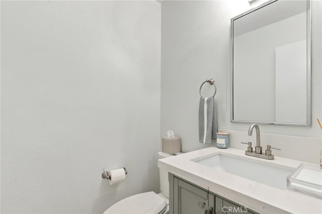 6203 East Twin Peak Circle, Anaheim CA 92807 - photo 17