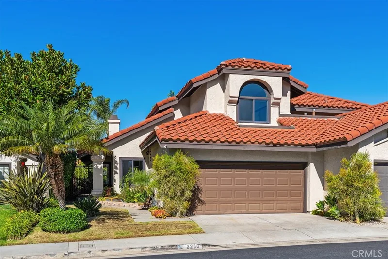 6250 E Quartz Lane, Anaheim