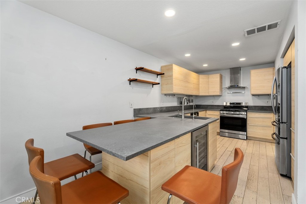 6250 E Quartz Lane, Anaheim CA 92807 - photo 10