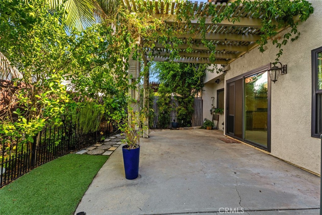 6250 E Quartz Lane, Anaheim CA 92807 - photo 26