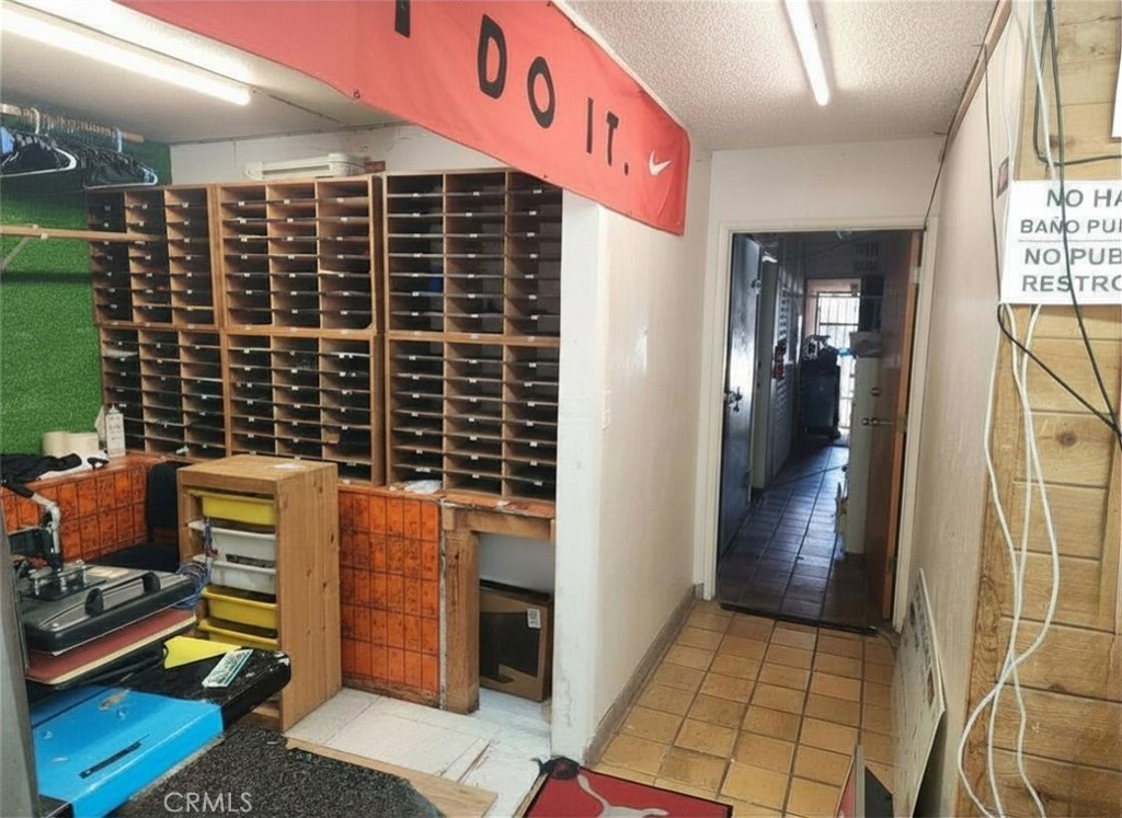 Mail room - 627 S Harbor, Anaheim CA 92805 - photo 6
