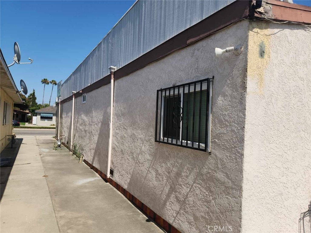 627 S Harbor, Anaheim CA 92805 - photo 9