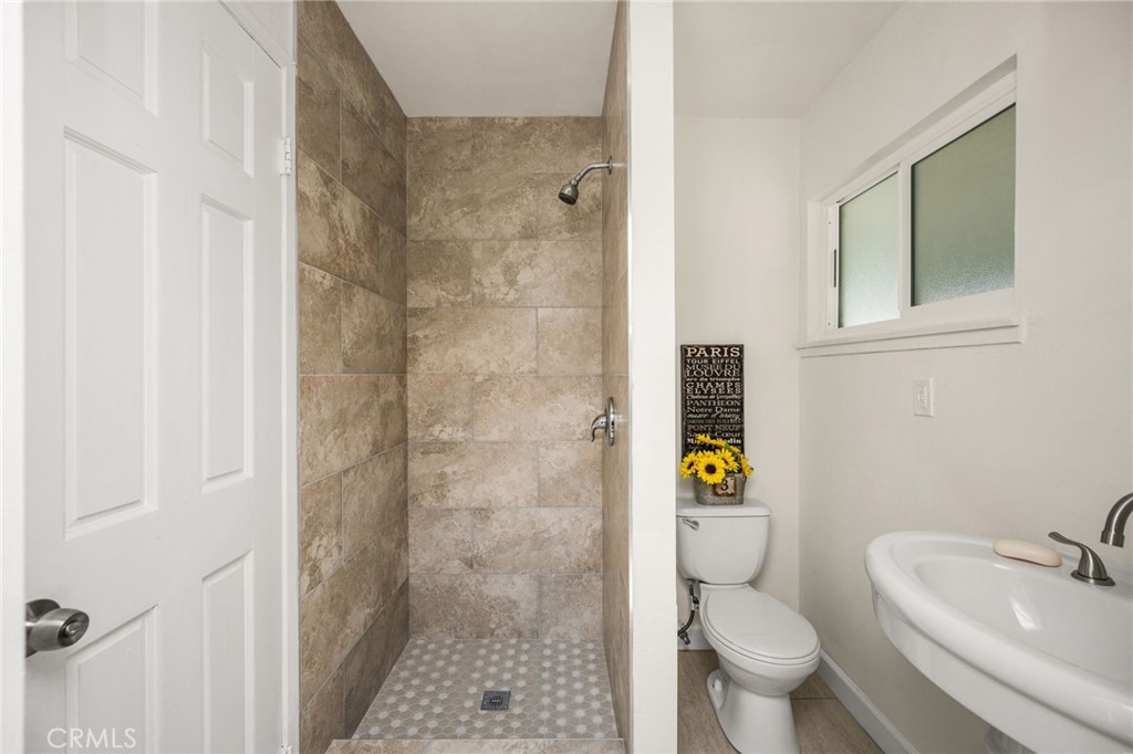 628 S Helena Street, Anaheim CA 92805 - photo 15