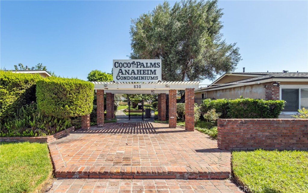 630 S Knott 31, Anaheim CA 92804 - photo 30