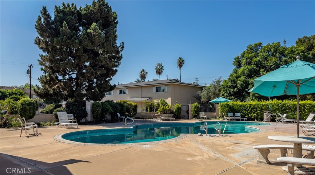 630 S Knott 31, Anaheim CA 92804 - photo 32