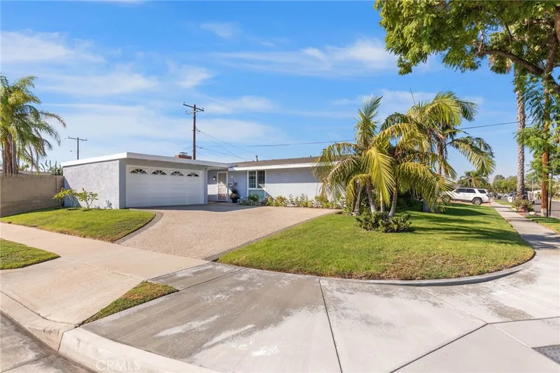 635 S Arden, Anaheim, CA 92802