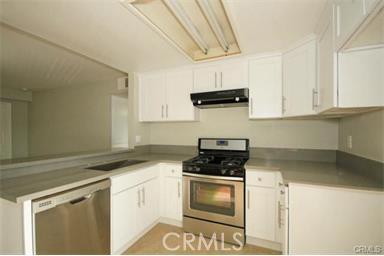 644 S Webster 104, Anaheim CA 92804 - photo 11