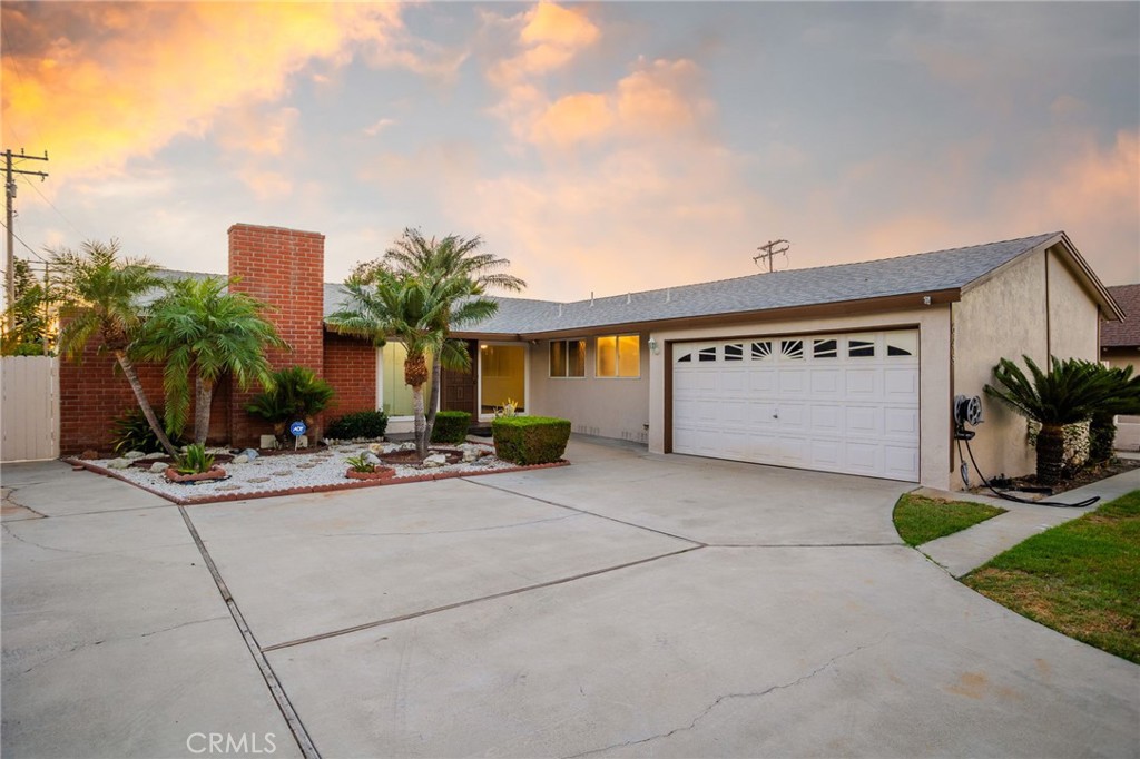 645 S Archer Street, Anaheim CA 92804 - photo 1