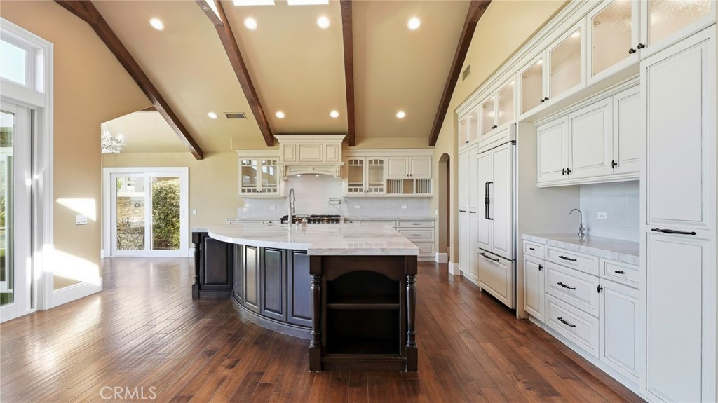 6509 E Calle Del Norte, Anaheim CA 92807 - photo 9