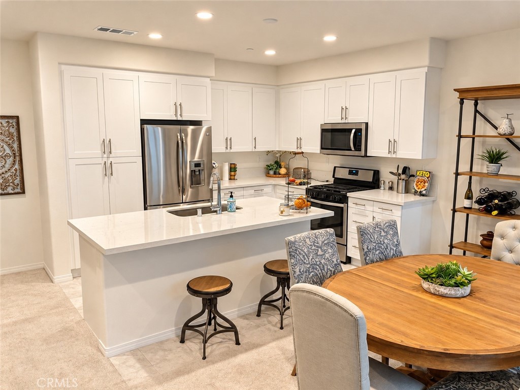 Dining - 666 S District, Anaheim CA 92805 - photo 6