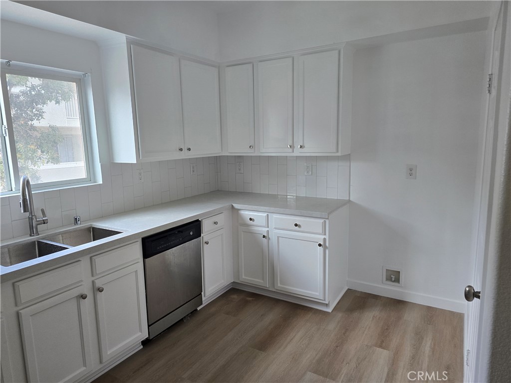 670 S Magnolia Avenue, Anaheim CA 92804 - photo 22