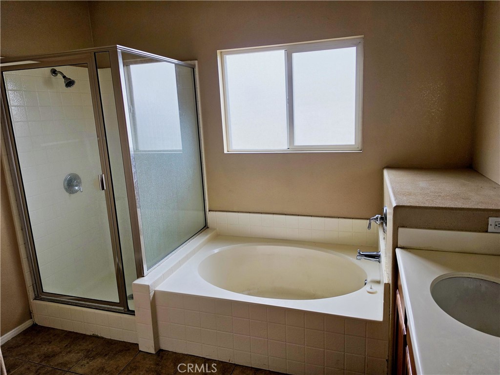 670 S Magnolia Avenue, Anaheim CA 92804 - photo 32
