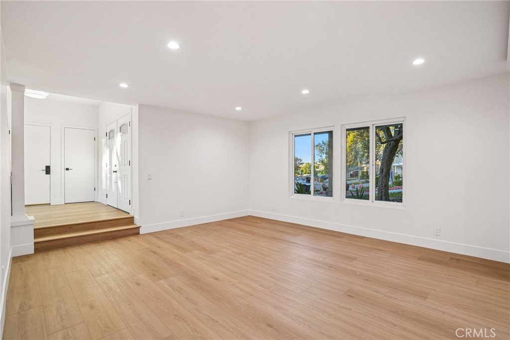 Main living room - 694 S Gentry, Anaheim CA 92807 - photo 15