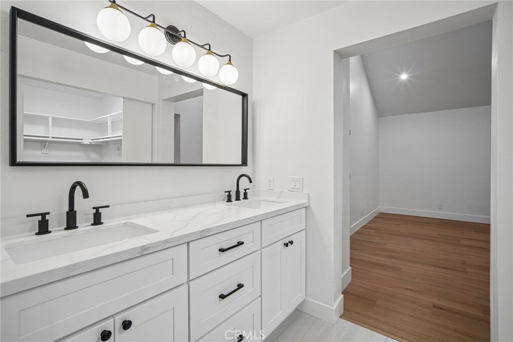 Primary Bath - 694 S Gentry, Anaheim CA 92807 - photo 30