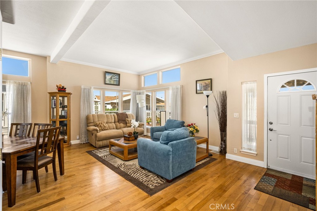 View of the Family Room when looking towards the Front Door. - 70 Cherry, Anaheim CA 92801 - photo 10