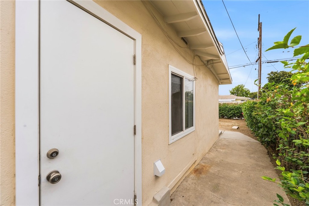 703 S Harbor Blvd, Anaheim CA 92805 - photo 23