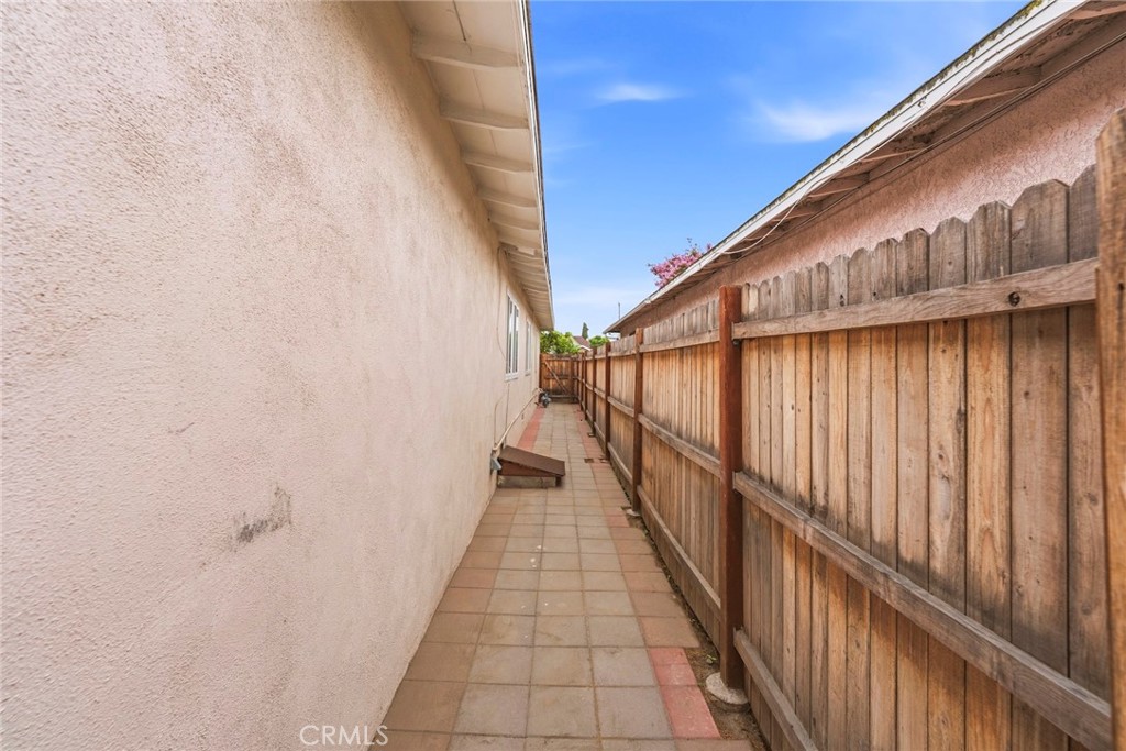 703 S Harbor Blvd, Anaheim CA 92805 - photo 26