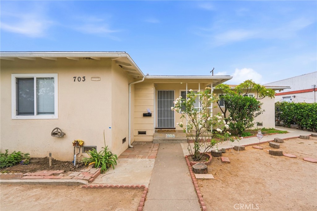 703 S Harbor Blvd, Anaheim CA 92805 - photo 32