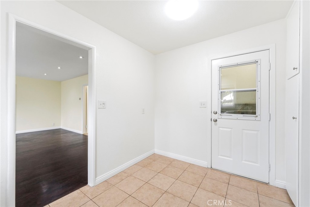 703 S Harbor Blvd, Anaheim CA 92805 - photo 39