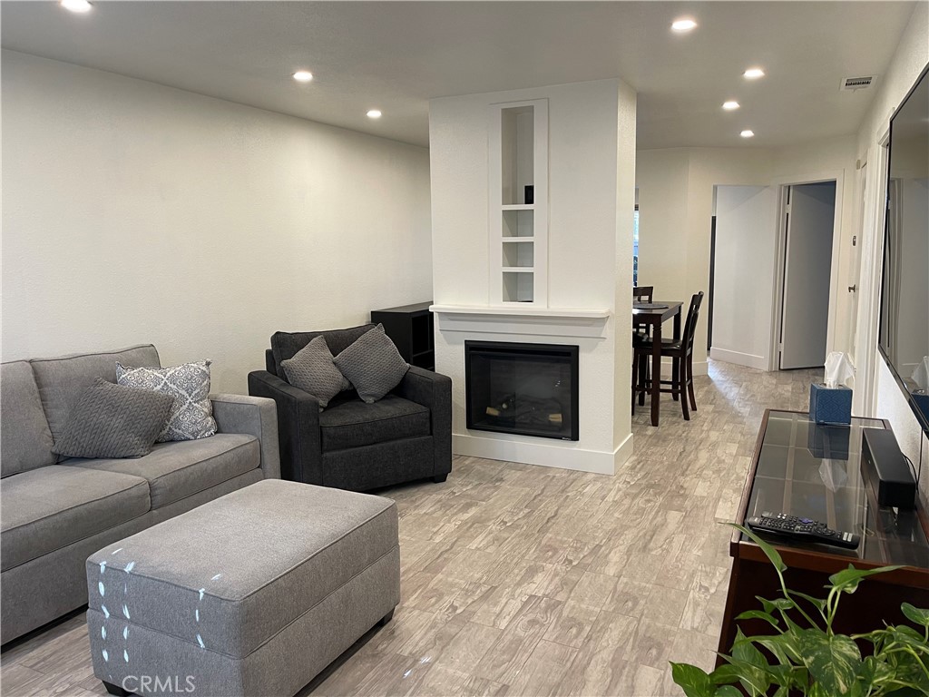 704 S Hayward #C, Anaheim CA 92804 - photo 1