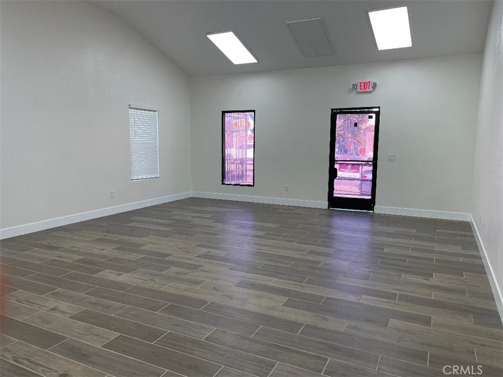 715 N Anaheim, Anaheim CA 92805 - photo 4
