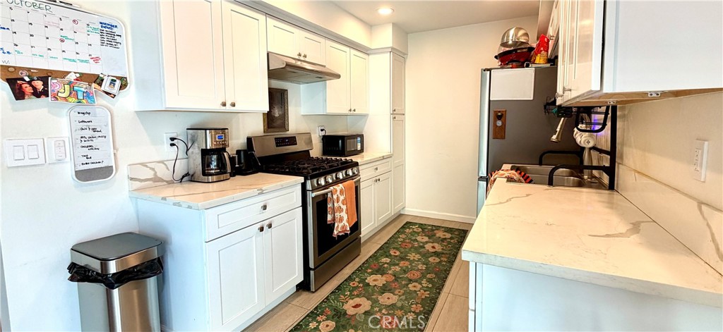 715 S Webster #30 Avenue, Anaheim CA 92804 - photo 3