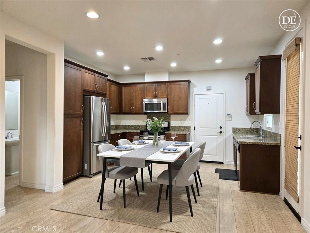 719 E Valencia, Anaheim CA 92805 - photo 3