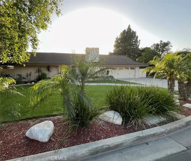 729 N Westwood Pl, Anaheim, CA 92805
