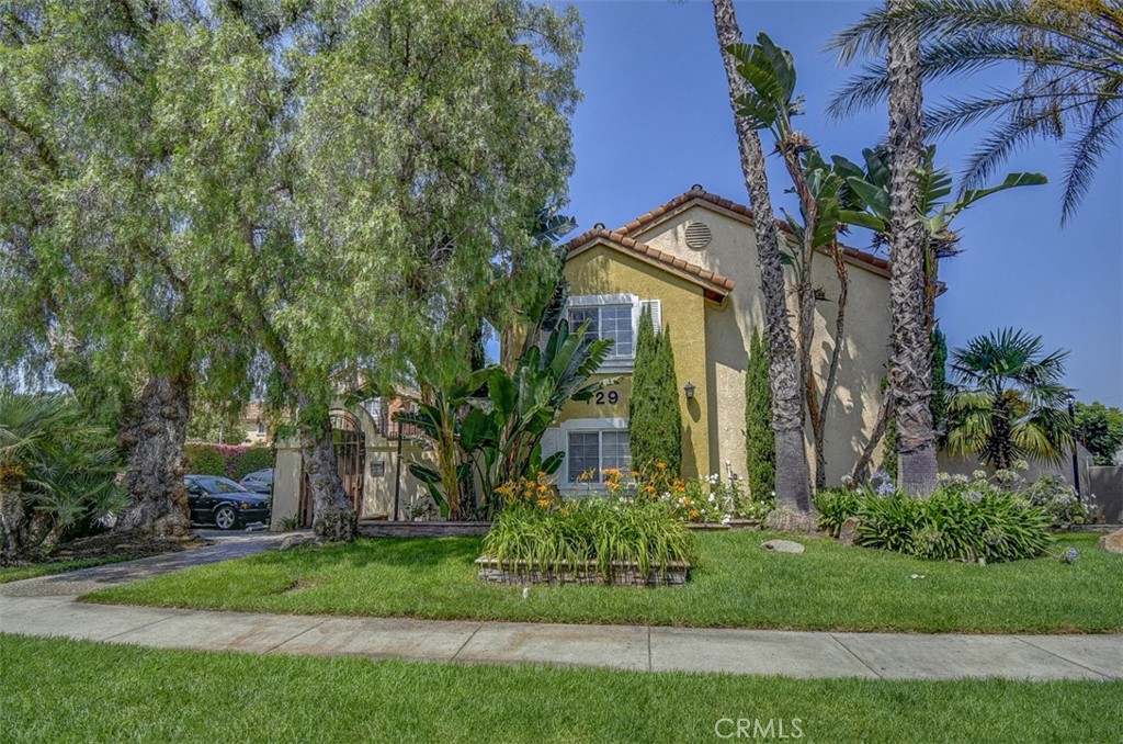 729 S Knott Avenue 102, Anaheim CA 92804 - photo 1