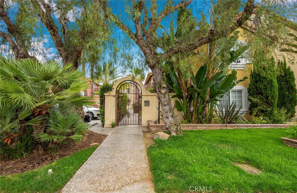 729 S Knott Avenue 126, Anaheim CA 92804 - photo 1