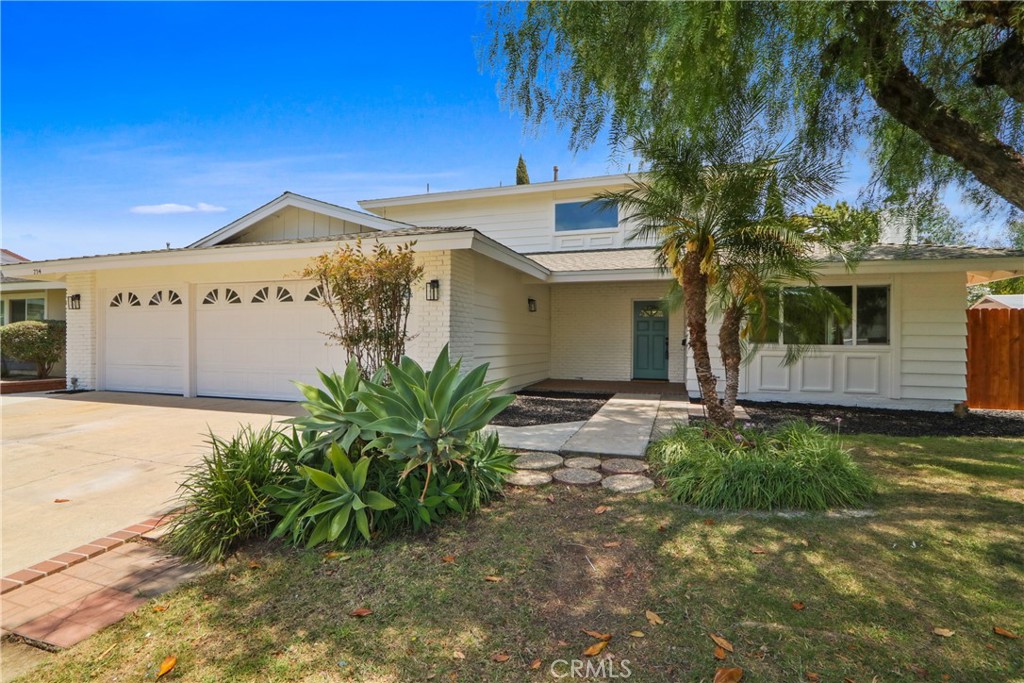 734 S Vale, Anaheim CA 92806 - photo 1