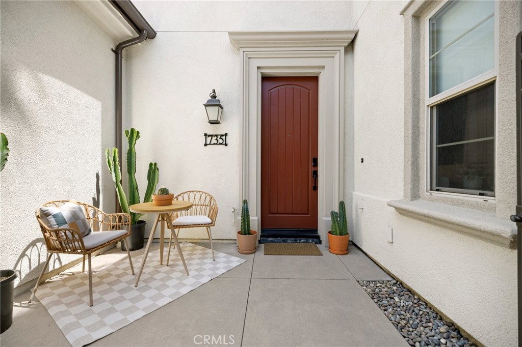735 E Valencia Street, Anaheim CA 92805 - photo 1