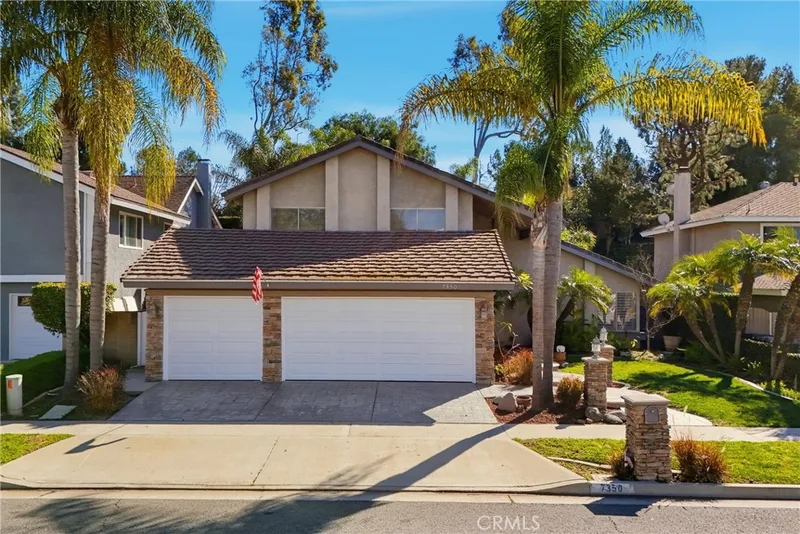 7350 E Calle Durango, Anaheim, CA 92808