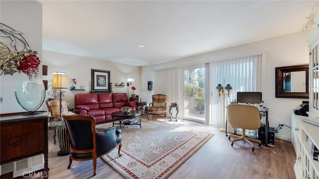 Very large entertainment space - aka your living room! - 737 N Chippewa Avenue C, Anaheim CA 92801 - photo 1