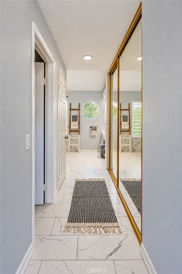Primary En Suite Bath with walk in - 740 S Crown Pointe, Anaheim CA 92807 - photo 15