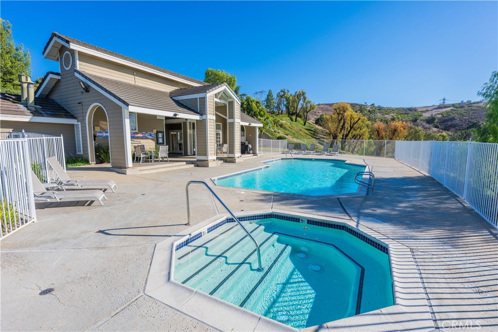 Community Pool & Clubhouse - 740 S Crown Pointe, Anaheim CA 92807 - photo 29