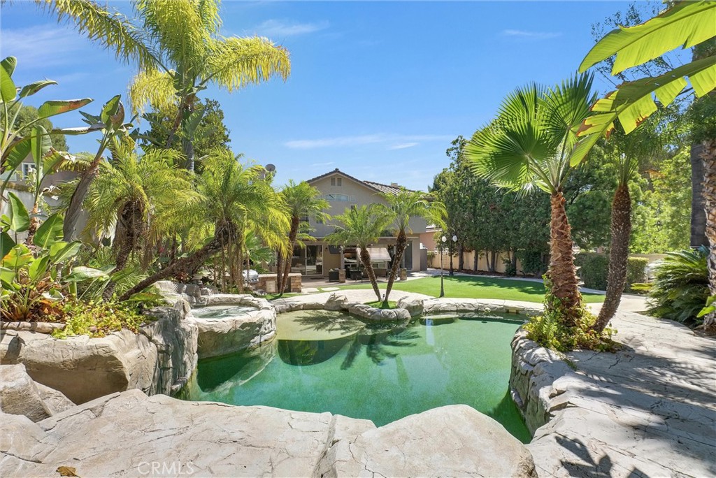 7521 E Hollow Oak Road, Anaheim CA 92808 - photo 1