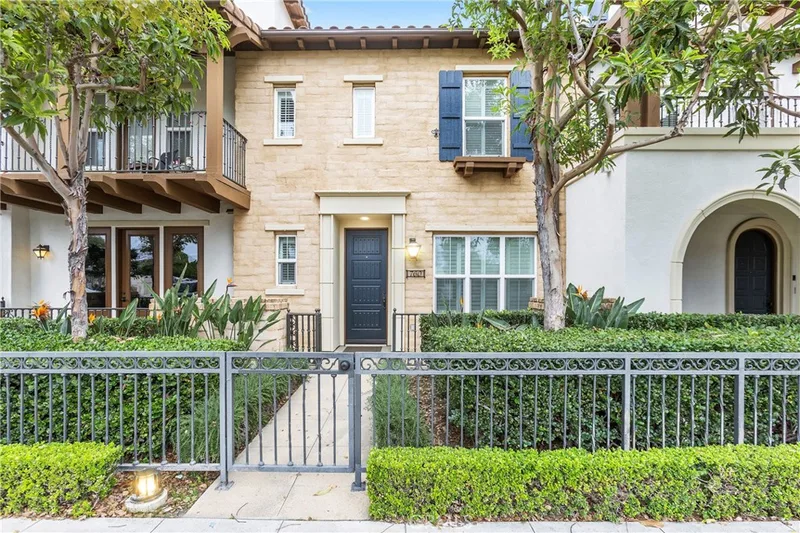 760 S Olive, Anaheim, CA 92805