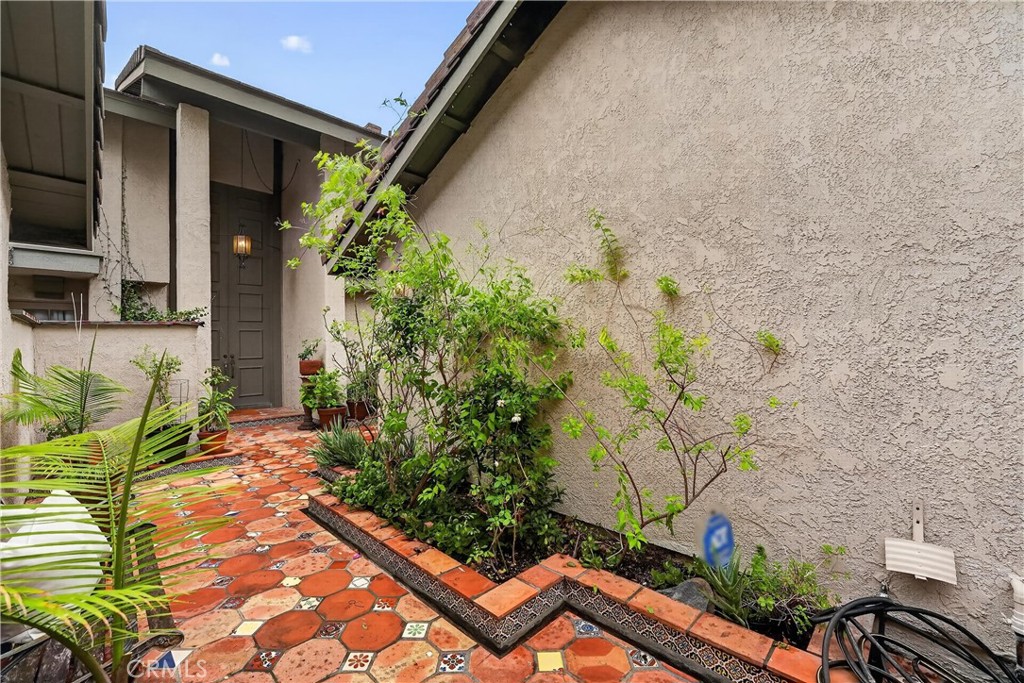 781 S Circulo Miro, Anaheim CA 92807 - photo 6