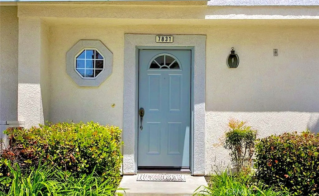 7831 E Horizon View, Anaheim CA 92808 - photo 2