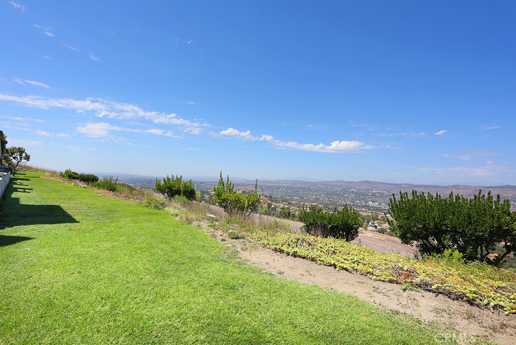 7839 E Viewrim Drive, Anaheim CA 92808 - photo 4