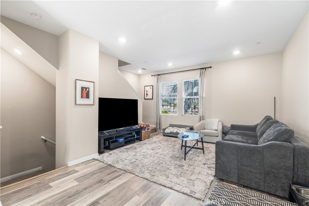 Bonus room, first level - 794 N Ethan Way, Anaheim CA 92805 - photo 10