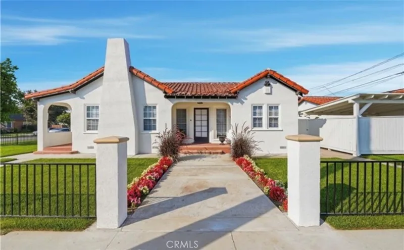 800 N Janss, Anaheim, CA 92805