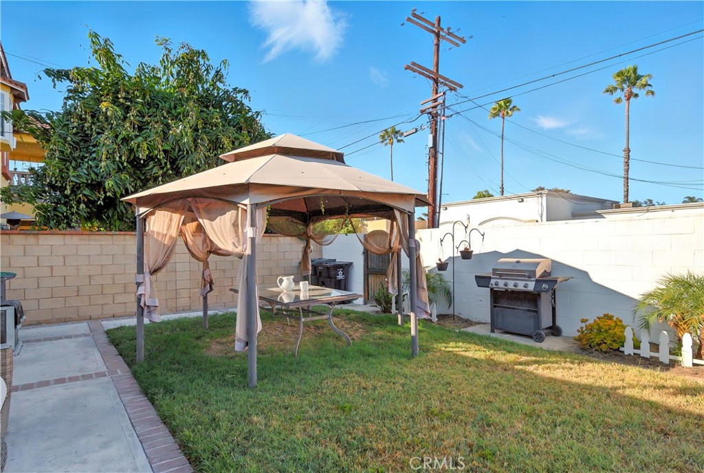 800 N Pine Street, Anaheim CA 92805 - photo 28