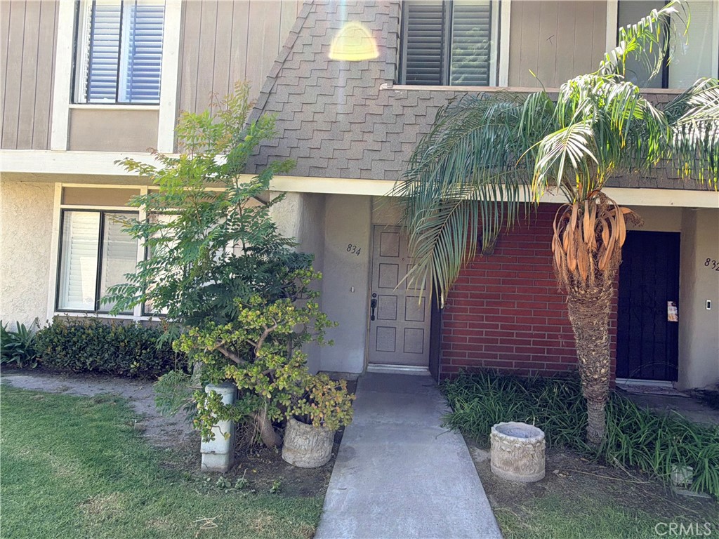 834 S Cornwall, Anaheim CA 92804 - photo 3