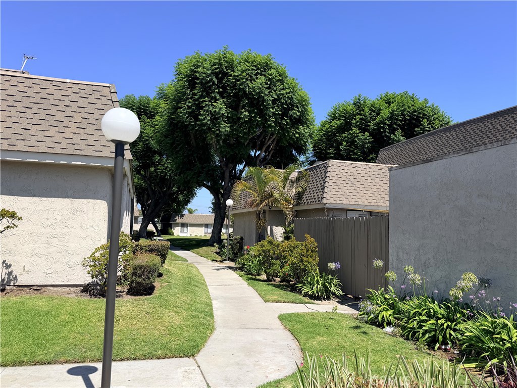 834 S Cornwall, Anaheim CA 92804 - photo 5