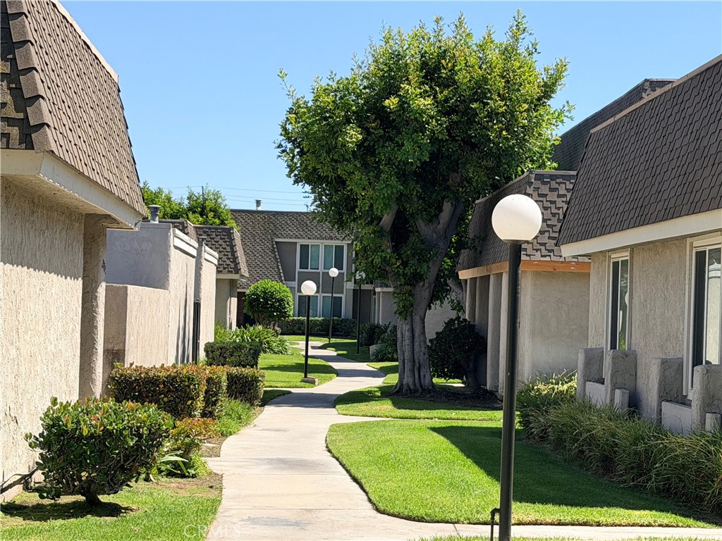 834 S Cornwall, Anaheim CA 92804 - photo 8