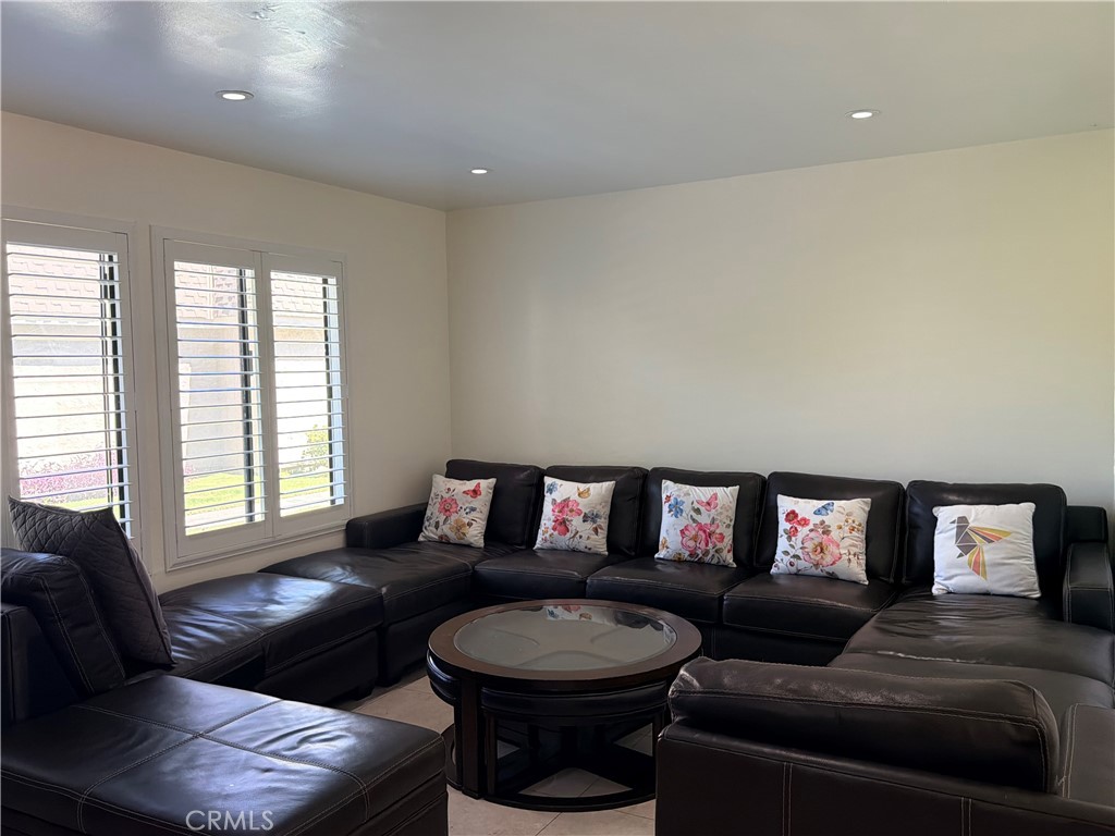 834 S Cornwall, Anaheim CA 92804 - photo 9