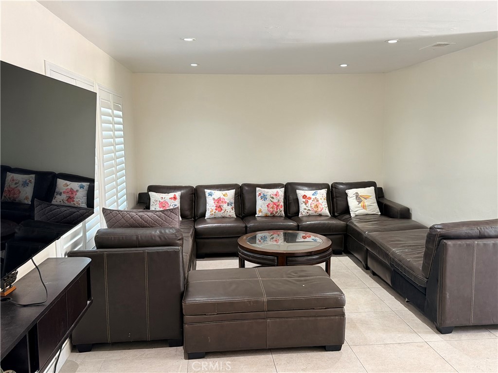 834 S Cornwall, Anaheim CA 92804 - photo 13